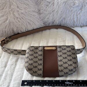 Michael Kors fanny pak